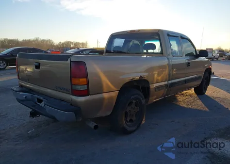 2001 Chevrolet Silverado 1500 Ls из США, поврежденный, VIN 1GCEC19V11Z155719